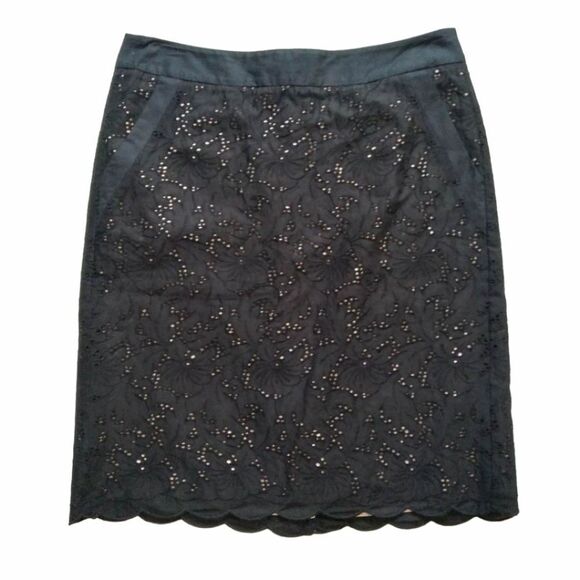 Ann Taylor LOFT Black Floral Embroidered Cut Out Eyelet Pencil Skirt Women's 6 - Picture 1 of 14